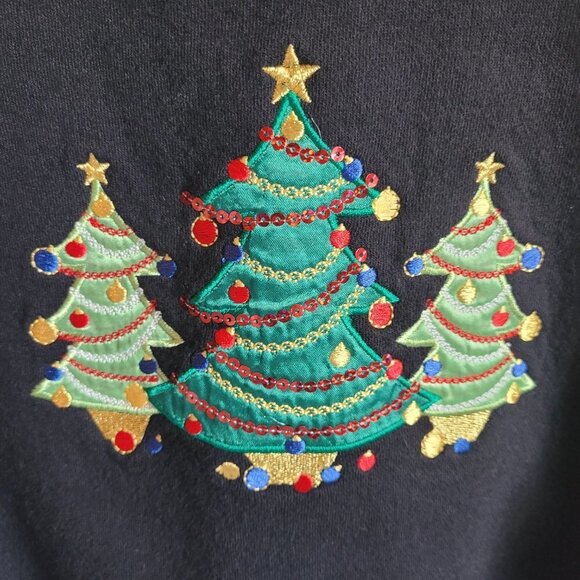 Vintage Christmas Sweatshirt Black Size S Christmas Trees Holiday - Picture 3 of 8